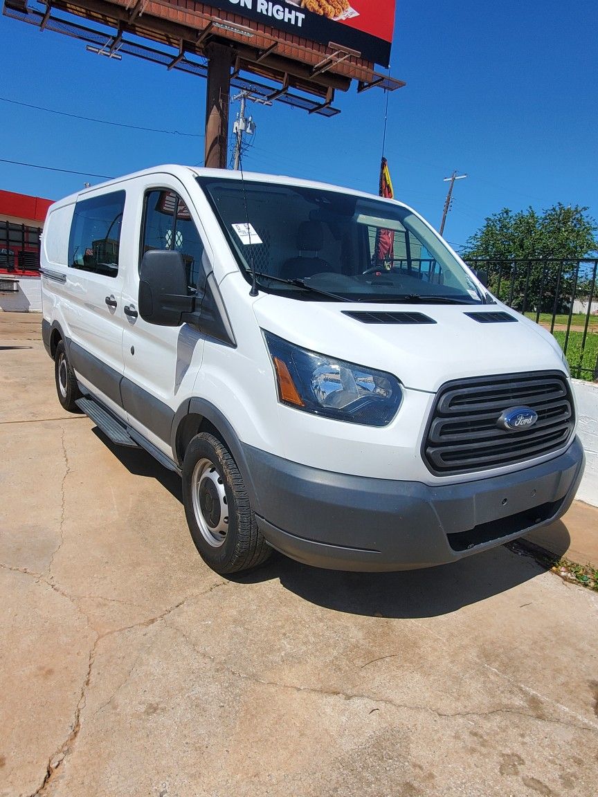 2019 Ford Transit