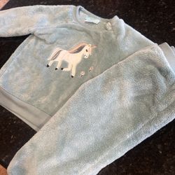 Size 24 Month / 2T Outfit Unicorn 