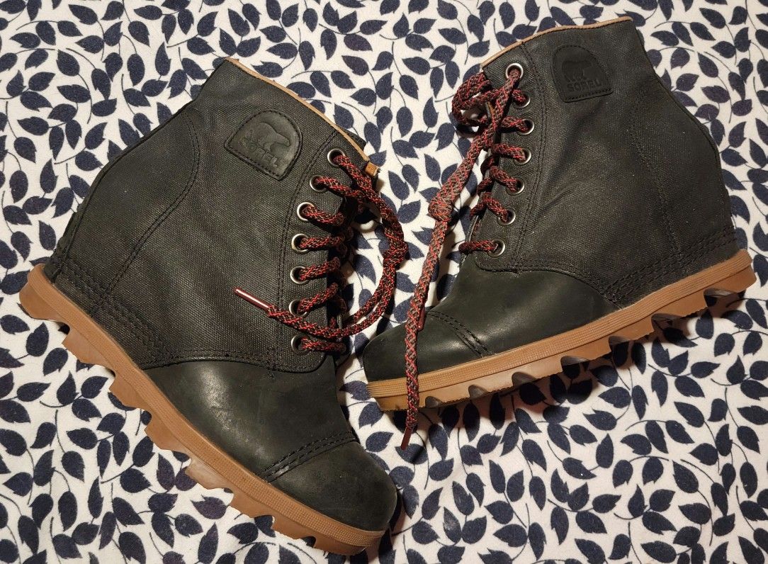 Sorel PDX Waterproof Wedge Bootie