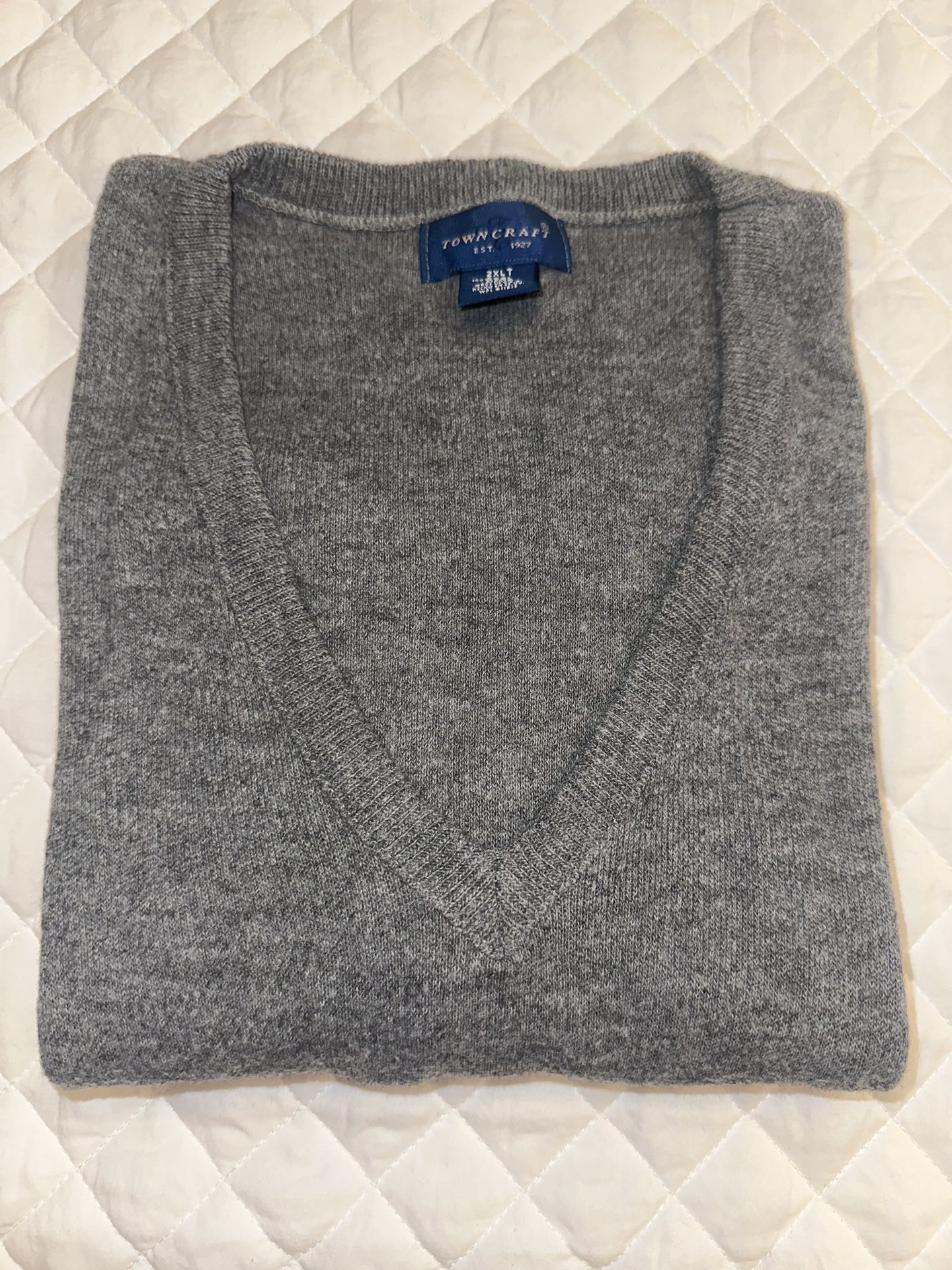 Towncraft Men's Gray Knit Sweater Vest Cardigan NWOT 2XLT XMAS Holidays