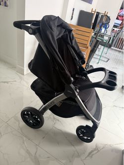 Chicco Bravo Stroller barely used