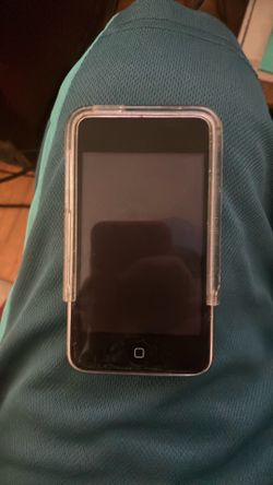 Old IPod 32 gig black model A1318