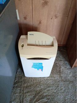 Royal Crosscut Paper Shredder