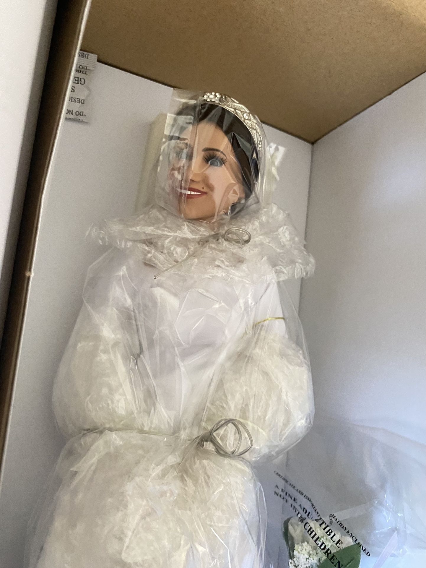Royal Wedding Doll Meghan And Harry