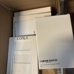 CORLA 3-Gang Light Switch Plate w/ Blank – White (New)