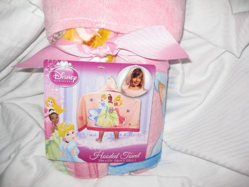 Disney Princess Hooded Towel: Features Cinderella, Tiana and Aurora