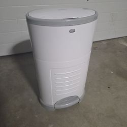 Dekor Diaper Trash Bin