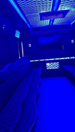 Ford E 450
