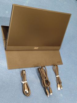 Acer 15.6in Portable Monitor with Cover and Cables