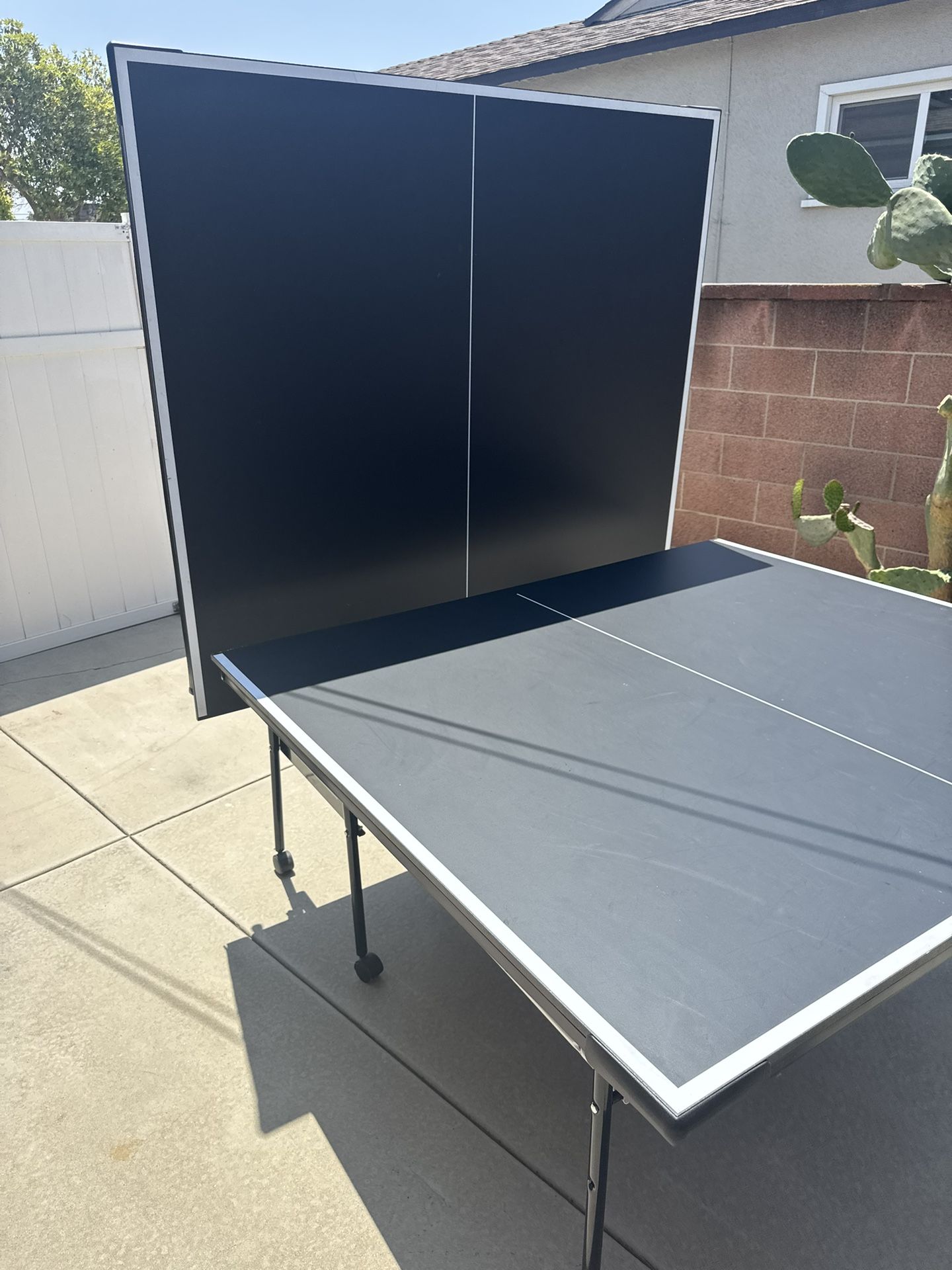 Ping pong Table Paddles And net Included