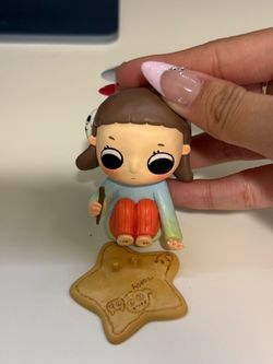 NYOTA OFFICIAL POPMART We are All Stars Figure