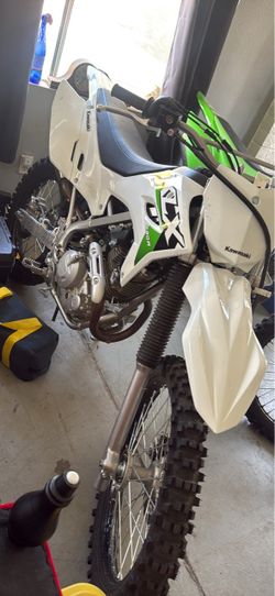 2026 KLR 230r