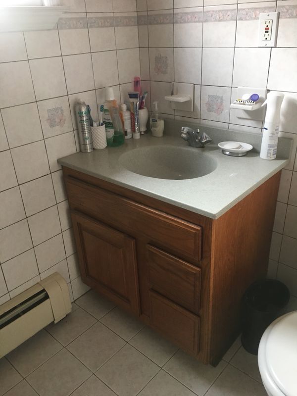 Used Bathroom Cabinet With Sink And Faucet For In Linden Nj Used Bathroom Cabinet With Sink And Faucet For In Linden Nj Offerup
