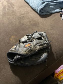 Kids Easton Glove