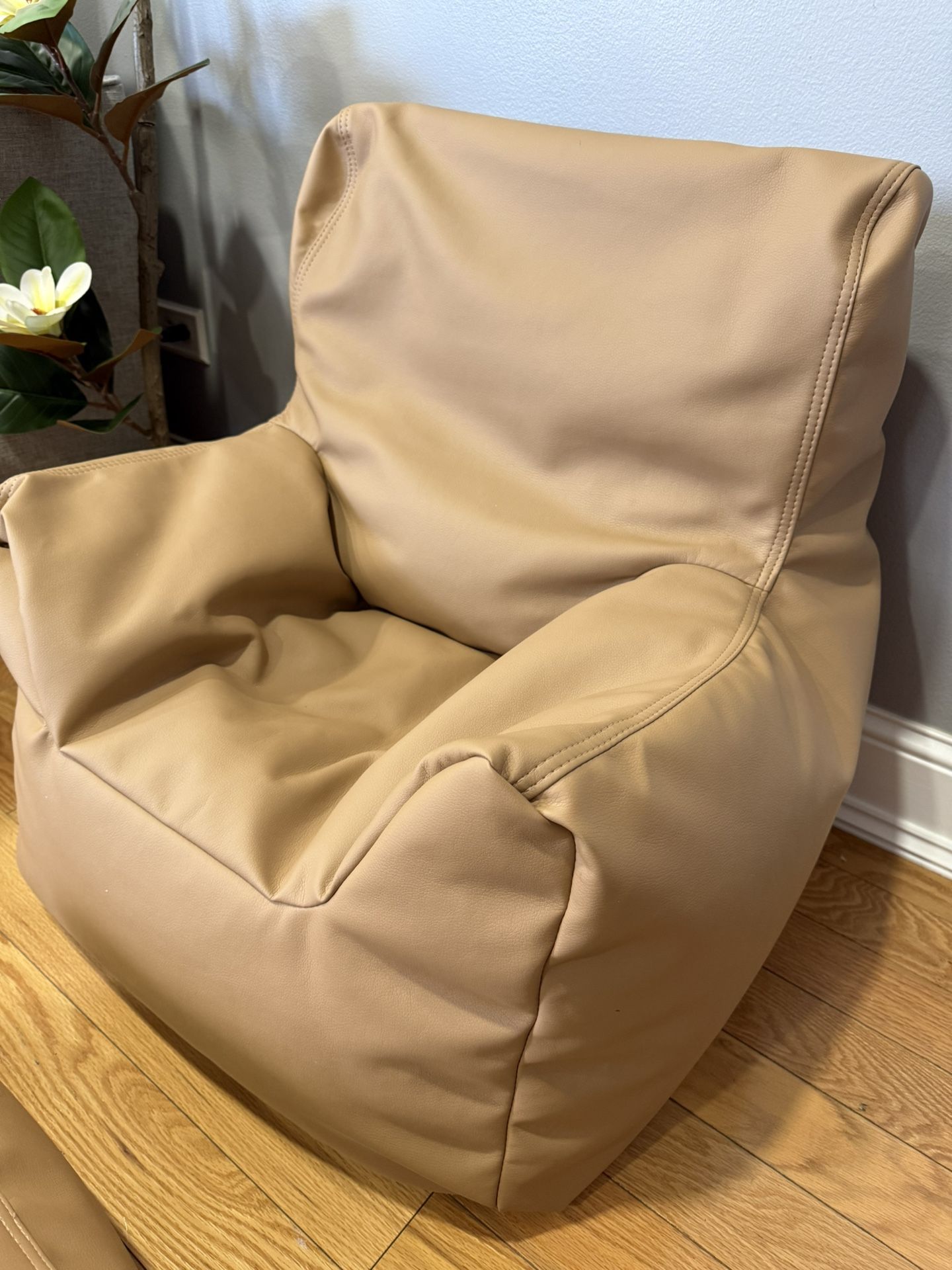 Children's Factory Cozy Chair and Ottoman - New in Box