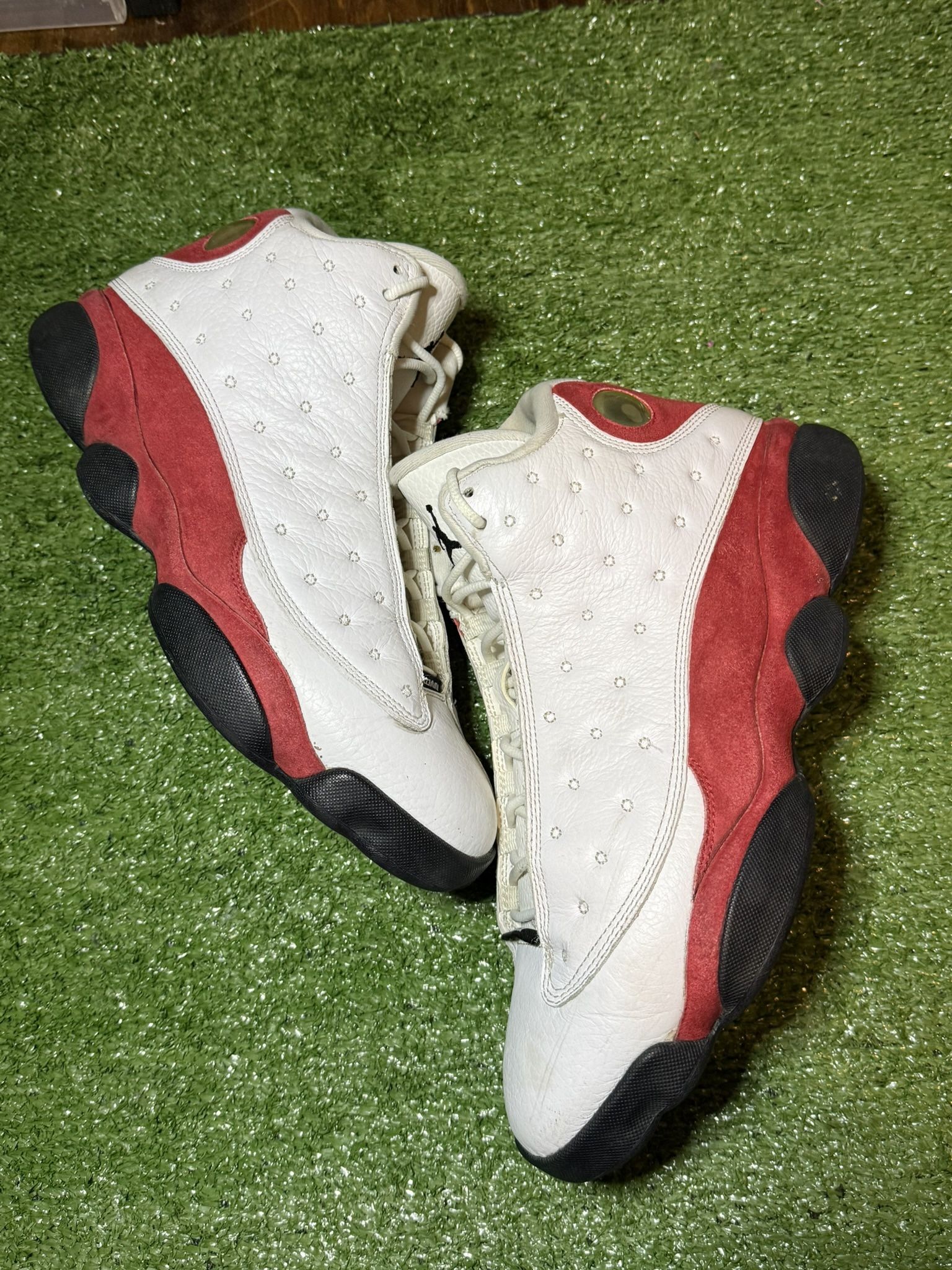 Jordan 13 Cherry Size 10m