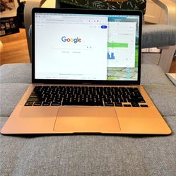 2020 Apple MacBook Air 13"  RAM 256GB SSD 
