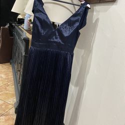 DARK BLUE DRESS 