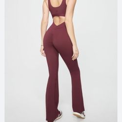 Burgundy flare leggings #activewear size small new no tags 