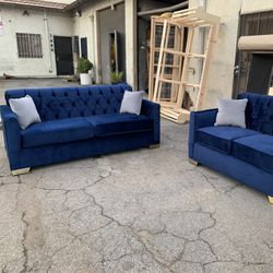 We Make Couches Sofa And Loveseat Set $1199