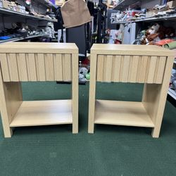 Nightstand Set of 2 with Fluted Drawer and Open Shelves, Farmhouse End Table Bedside Table for Bedroom，Oak