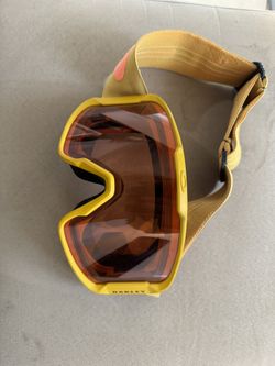 Oakley Snowboarding Googles