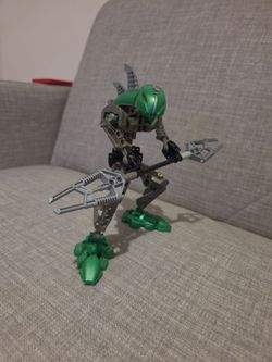 Lego Bionicle: Rahkshi Lerahk (INCOMPLETE)