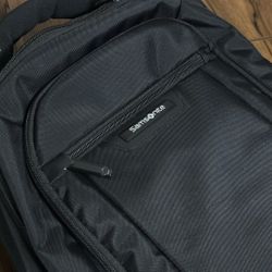 Samsonite Laptop Backpack – New Condition – Clean & Ready