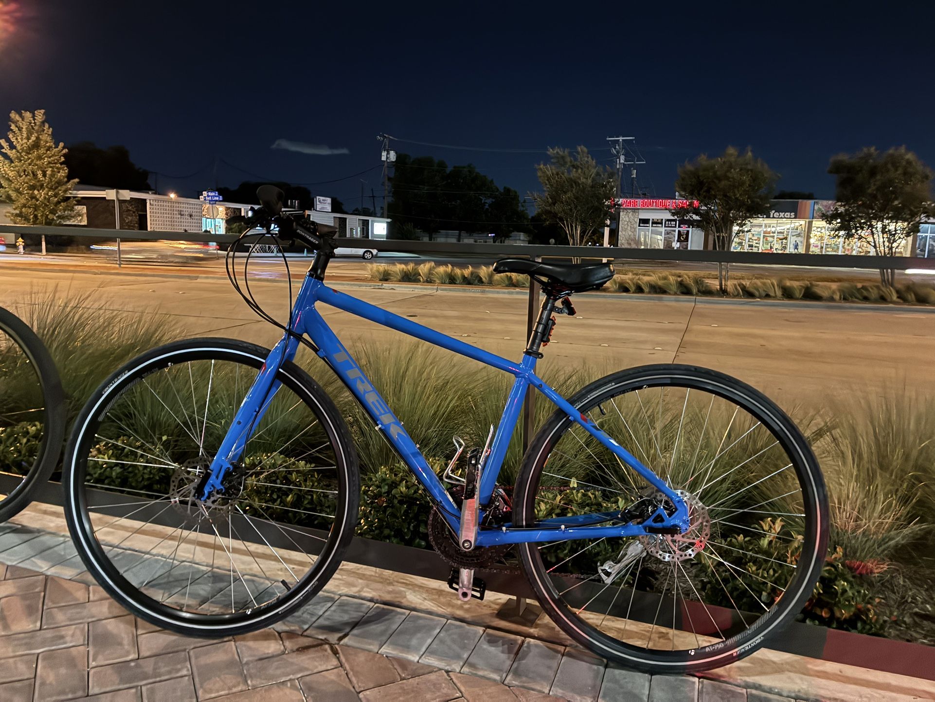 Trek FX 7.2 Hybrid Bicycle