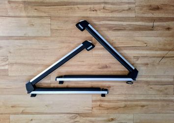 30" THULE Universal Ski/Snowboard Roof Rack w/Key
