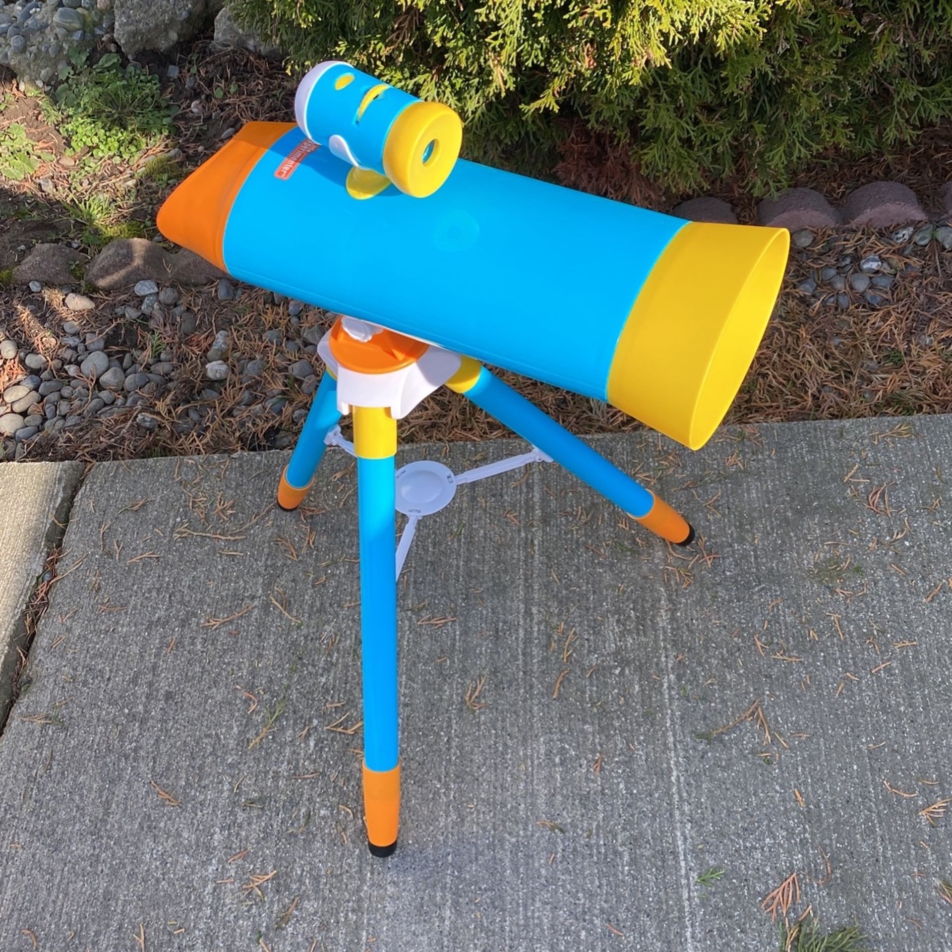 Kids Binoculars Like New