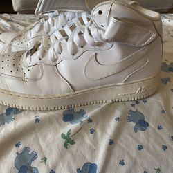 Nike Air Force 1 07 Mid Size 11 Triple White 