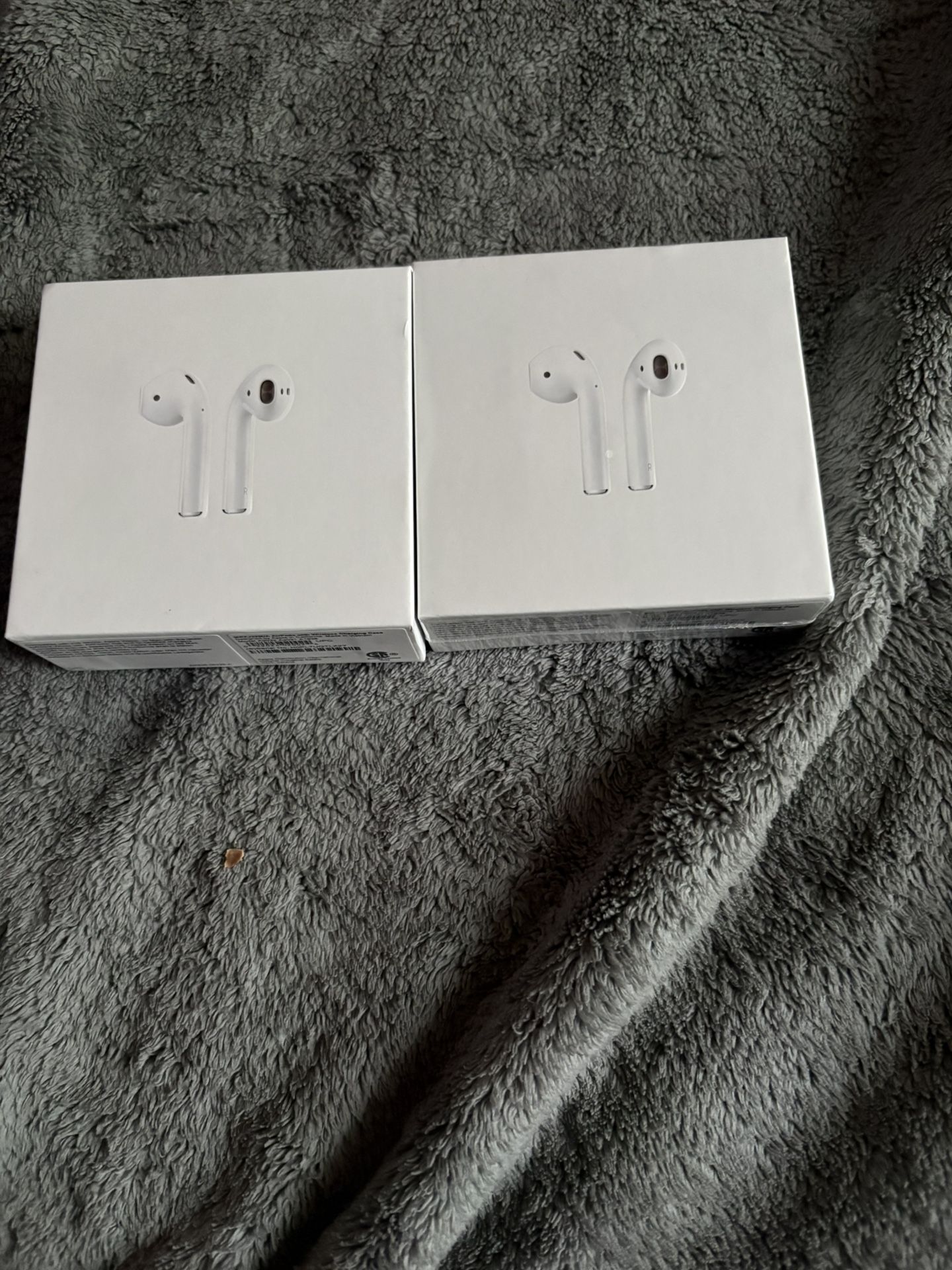 AirPods Gen 2