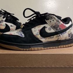 Supreme Nike Dunks