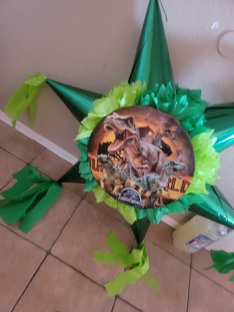 PIÑATAS GRANDEZ,BONITAS ,RESISTENTES Y VARATAS