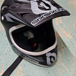 SixSixOne 661 Fenix Shards Helmet White / Black Size M/L Motocross ATV Off Road Riding