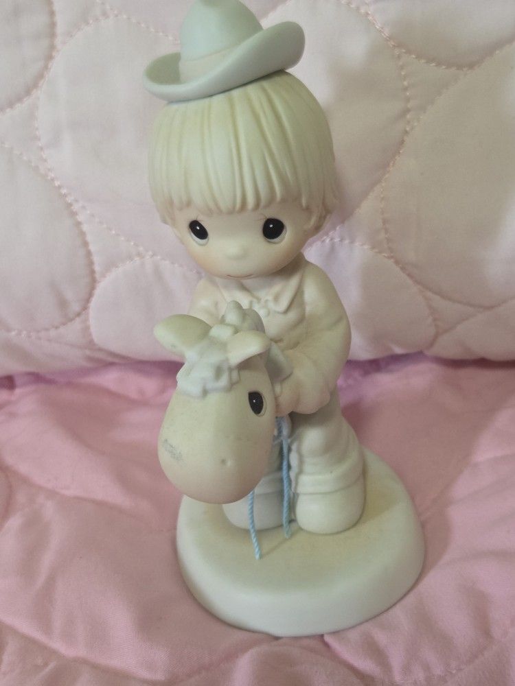 Precious Moments Figurine 1989 "Hope You're Up And On The Trail Again" 521205
