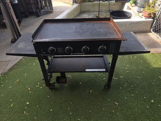 Blackstone 4-Burner Outdoor Flat Top Griddle