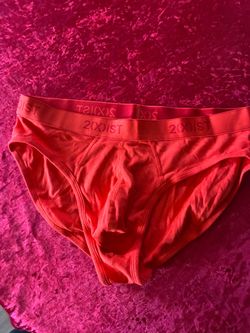 2(X)IST Men's Red Brief Underwear