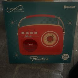Retro Portable Bluetooth Speaker