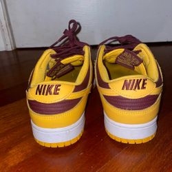 Nike dunk low