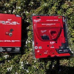 Milwaukee M12 FUEL 12V Cordless 3 inch Cut Off Saw with 4ah XC M12 battery / charger kit.