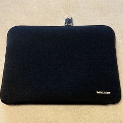 INCASE Laptop/Tablet Sleeve