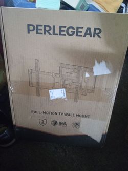 Perlegear Full-Motion TV Wall Mount