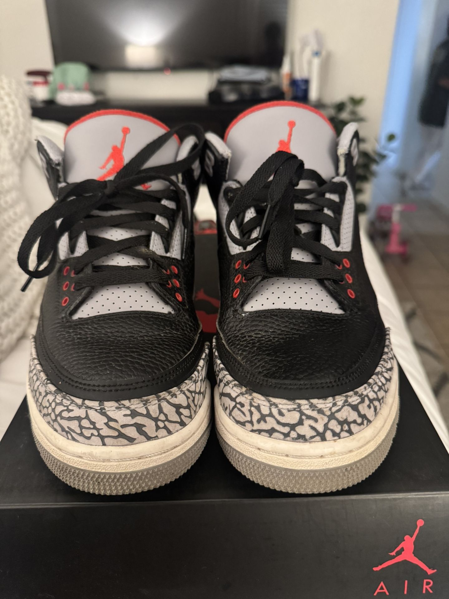 Black Cement 3s 