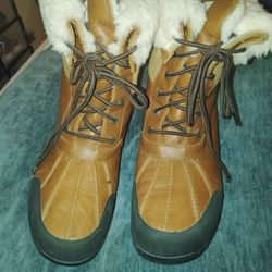 UGG BOOTS "Butte"