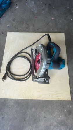 Title Makita 14-Amp 7-1/4 in. Corded Circular Saw (Model: HS7610)