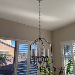 Chandelier And Pendent Lights