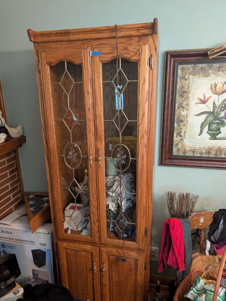 Gorgeous Hutch With Wood Shelves Inside