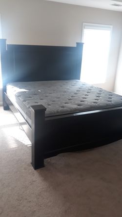 Black bed set